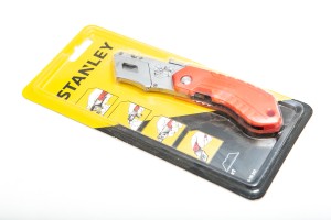STANLEY BEZPIECZNY SKŁADANY NÓŻ KIESZONKOWY